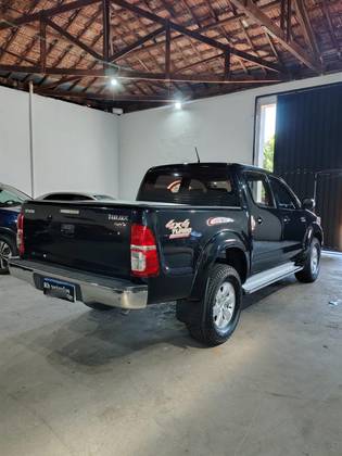 TOYOTA HILUX 3.0 SRV 4X4 CD 16V TURBO INTERCOOLER DIESEL 4P AUTOMÁTICO